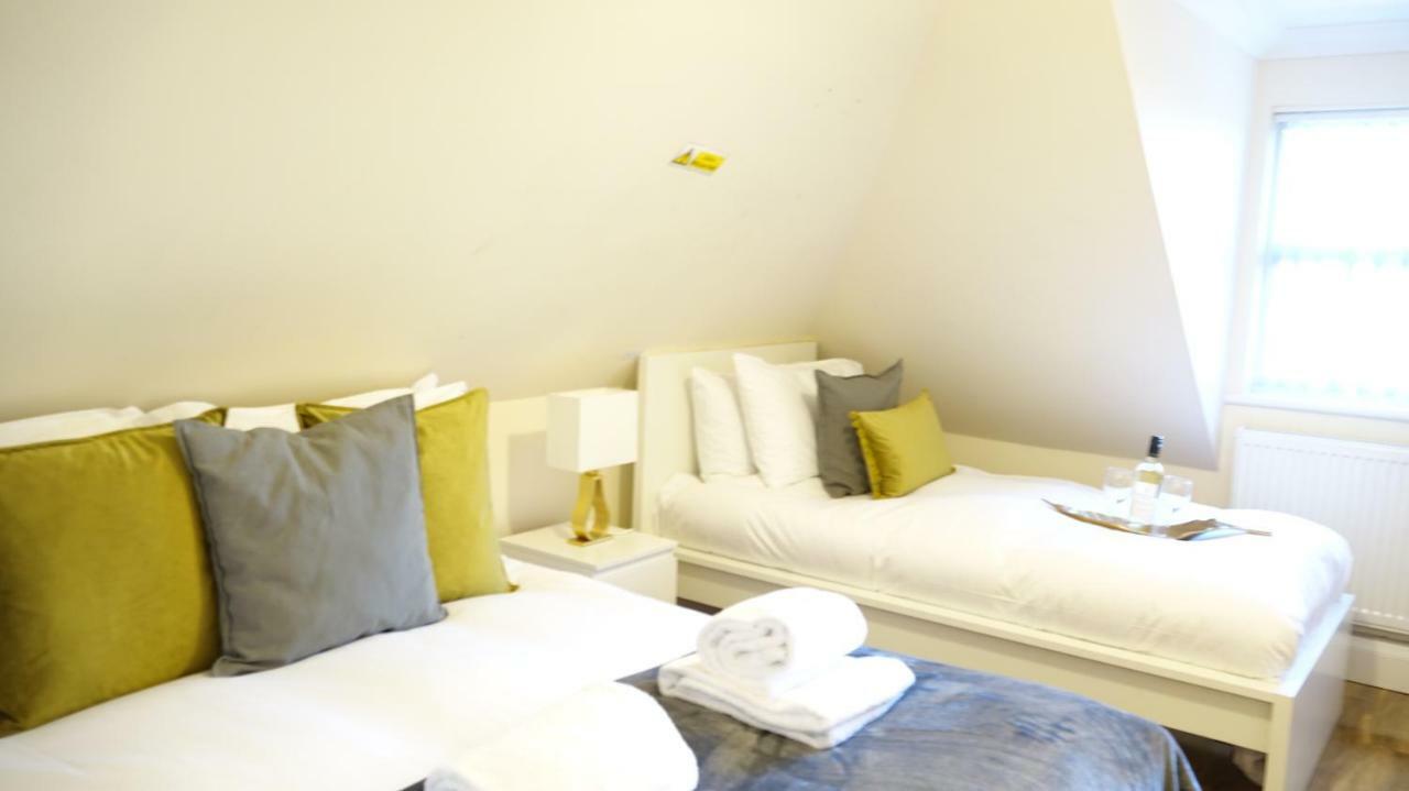 Rc Airport Rooms Stanwell Buitenkant foto