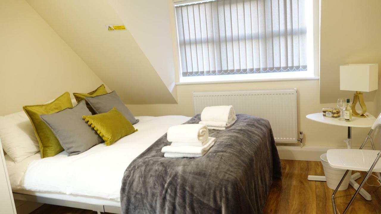 Rc Airport Rooms Stanwell Buitenkant foto
