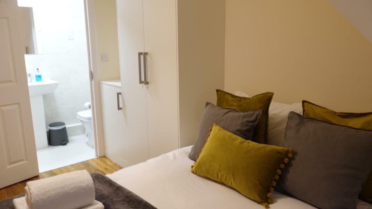 Rc Airport Rooms Stanwell Buitenkant foto